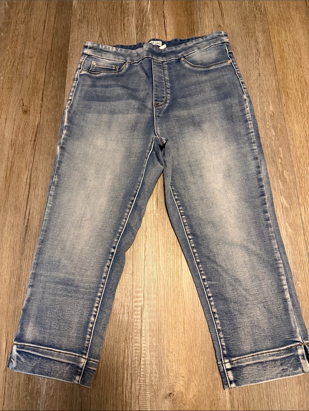 Tribal Jeans Blue Washed Denim Capris